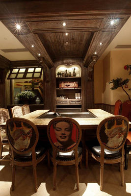 โต๊ะแกริล ร้านอาหารเทปานยาคี